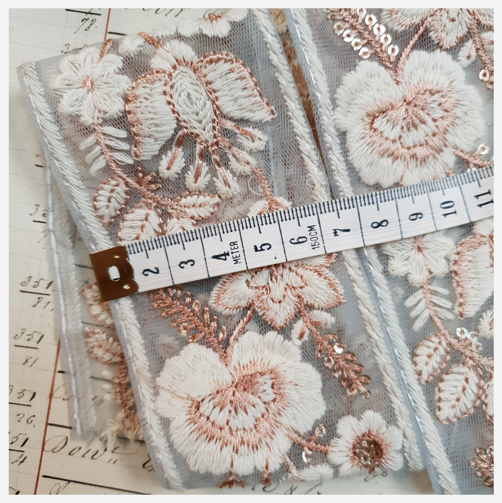 Embroidered Trim - ROLL - (ITR-1001)