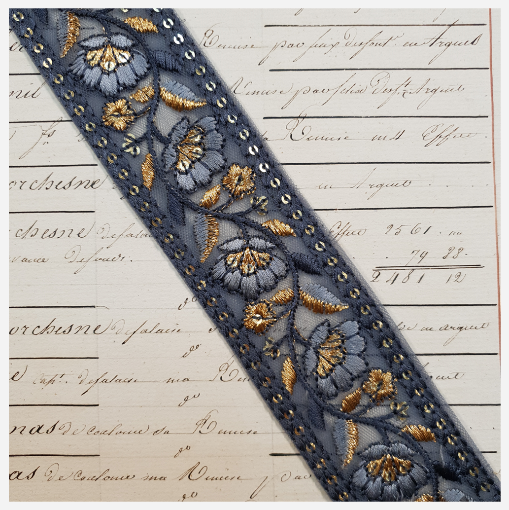 Embroidered Trim - 1 Meter - (ITR-1048)