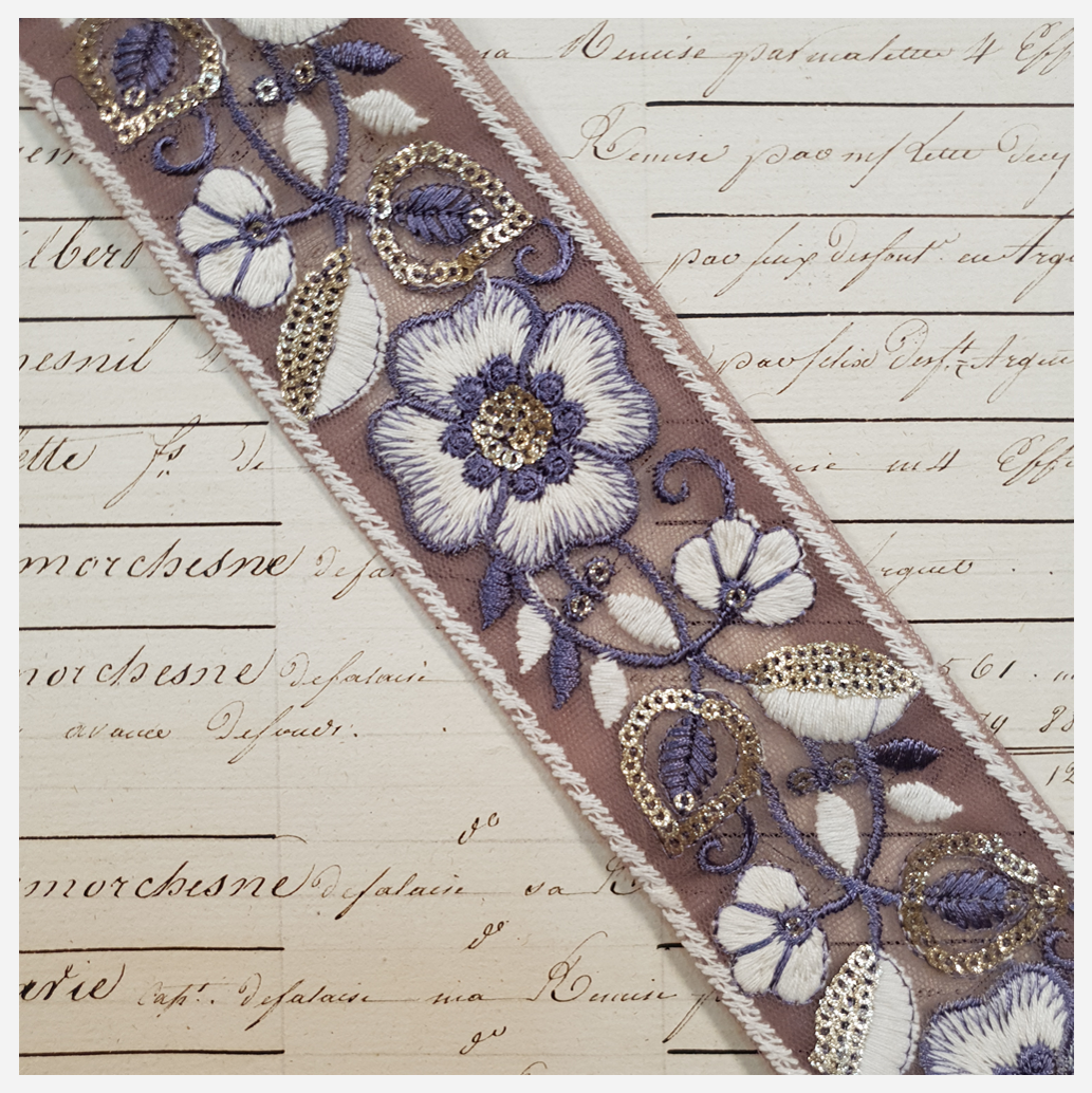 Embroidered Trim - 1 Meter - (ITR-1080)