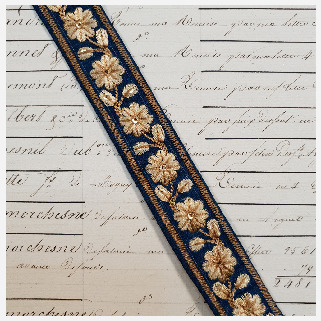 Embroidered Trim - 1 Meter - (ITR-1115)