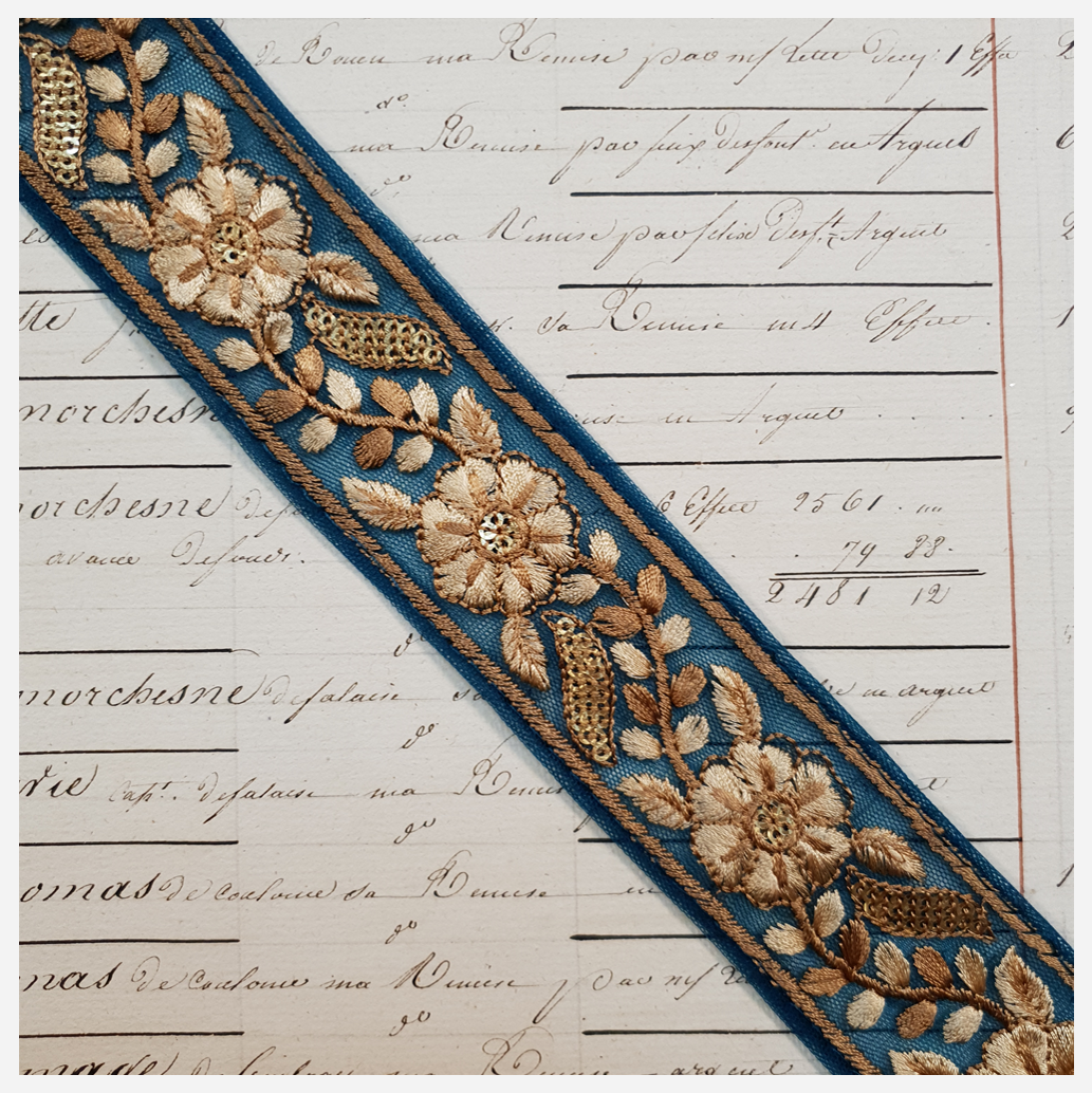 Embroidered Trim - 1 Meter - (ITR-1126)