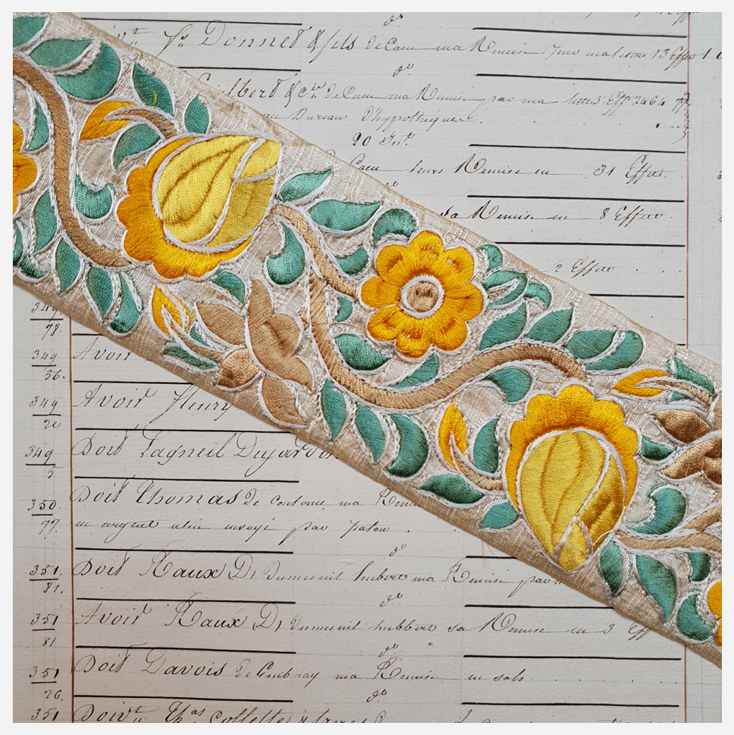 Embroidered Trim - 1 Meter - (ITR-1156)