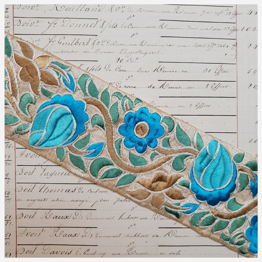 Embroidered Trim - 1 Meter - (ITR-1157)