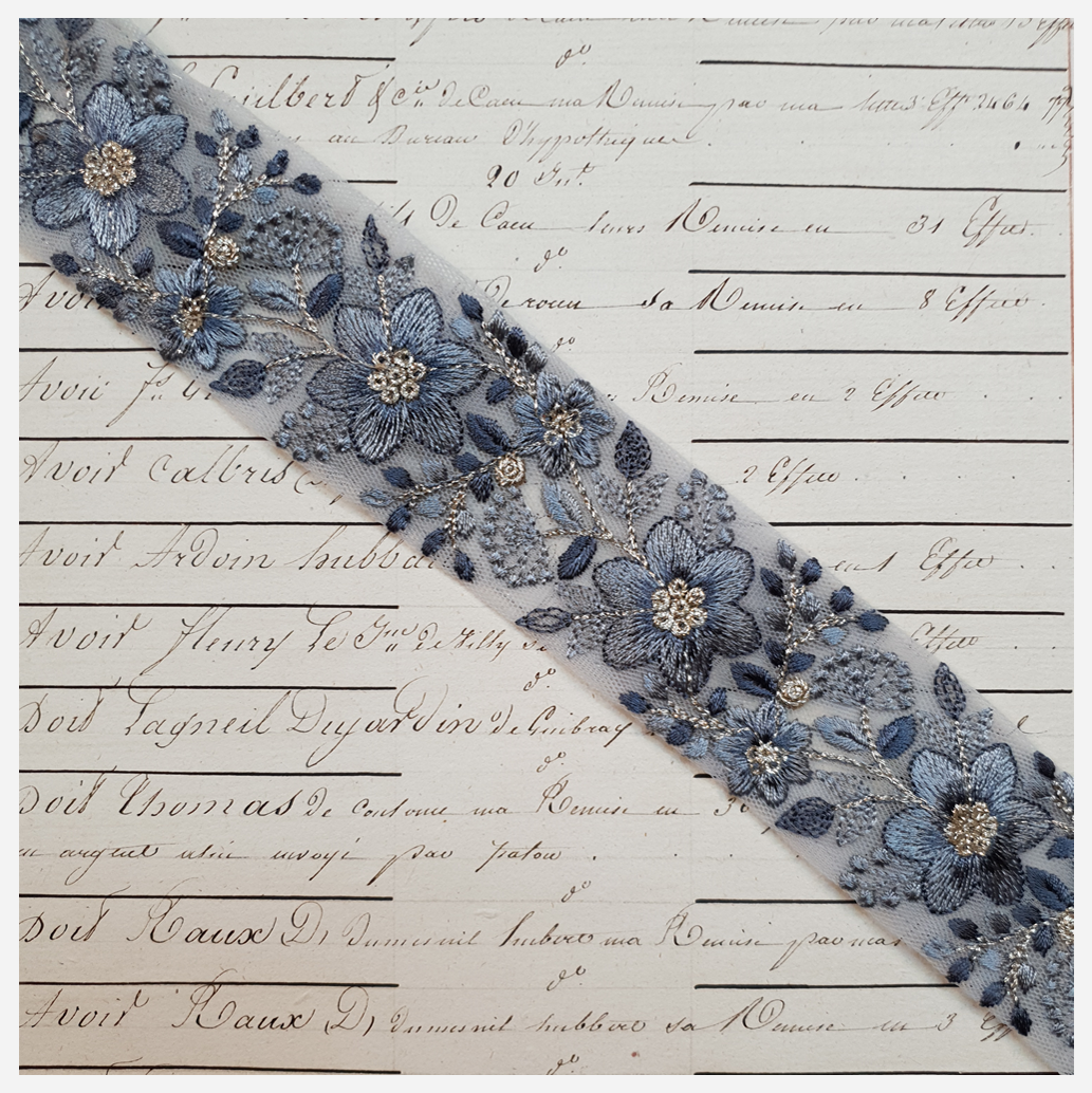 Embroidered Trim - 1 Meter - (ITR-1166)