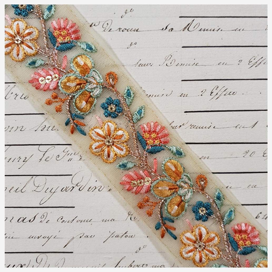 Embroidered Trim - 1 Meter  - (ITR-1225)