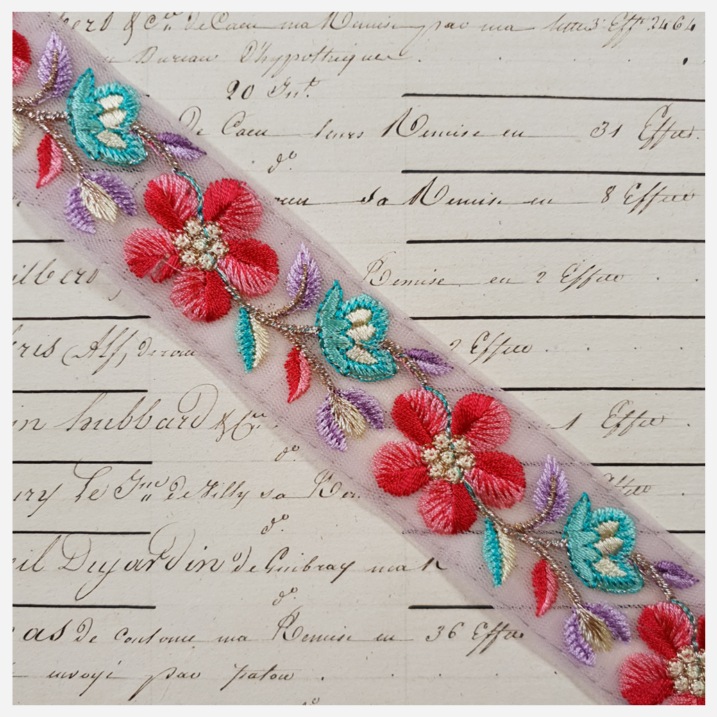 Embroidered Trim - 1 Meter - (ITR-1258)