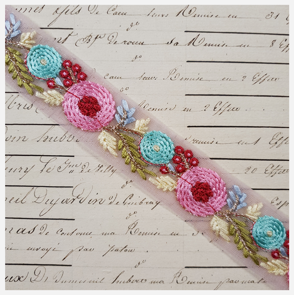 Embroidered Trim - 1 Meter - (ITR-1264)