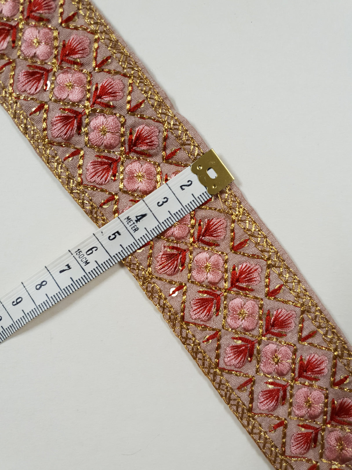 Embroidered Trim - 1 Meter - (ITR-1299)