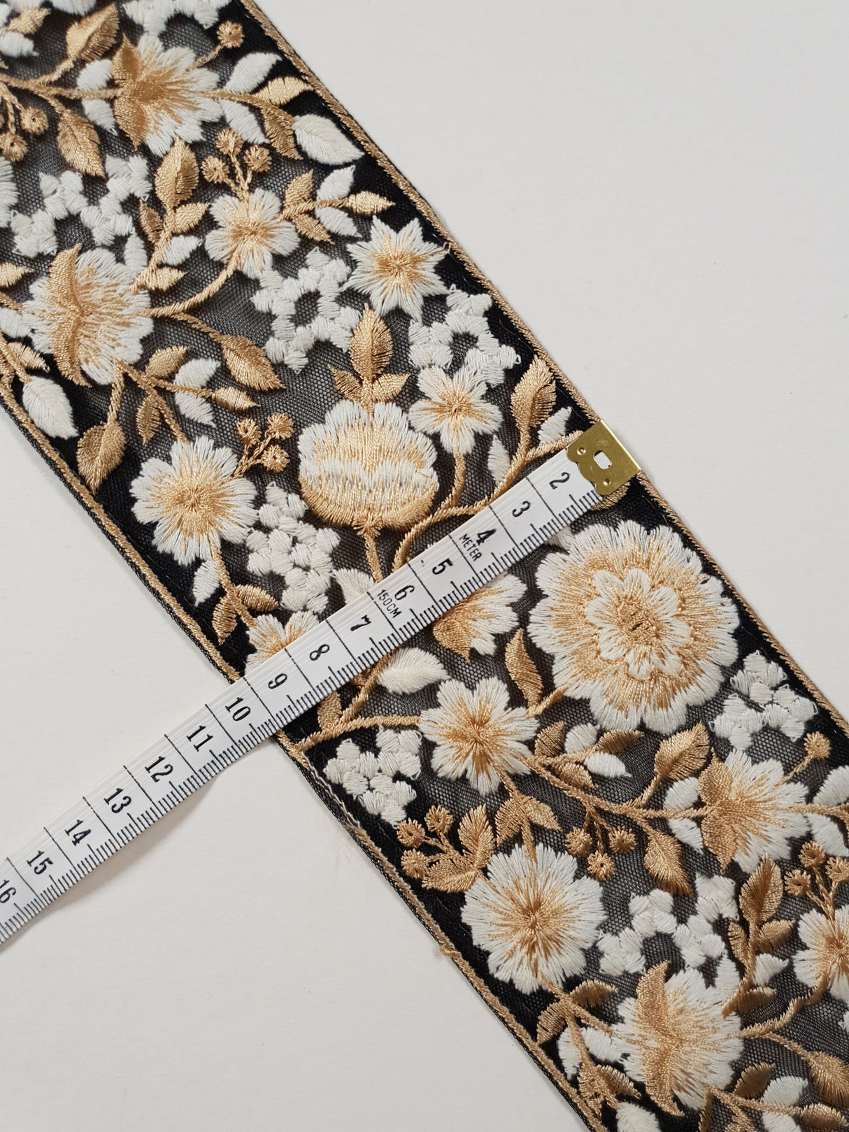 Embroidered Trim - ROLL - (ITR-1345)