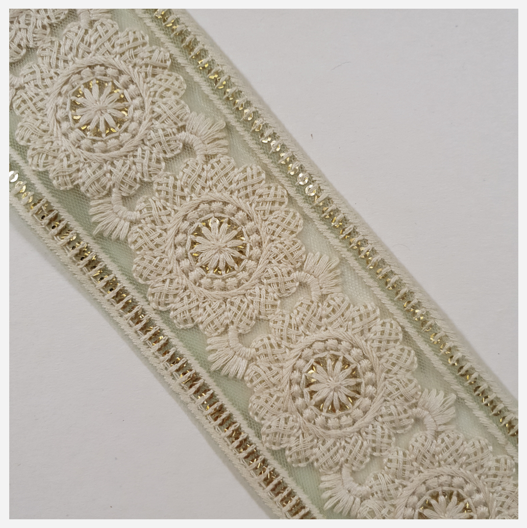 Embroidered Trim - ROLL - (ITR-1352)