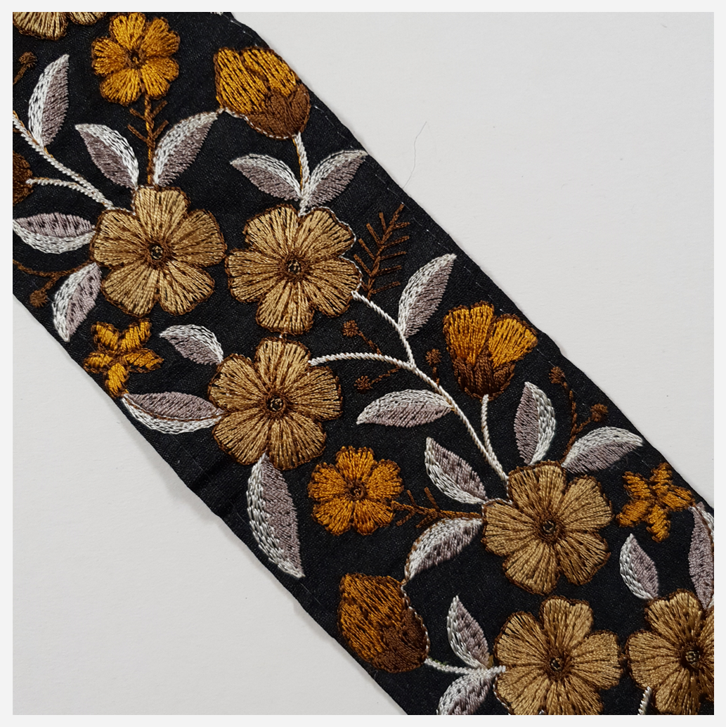 Embroidered Trim - 1 Meter - (ITR-1380)