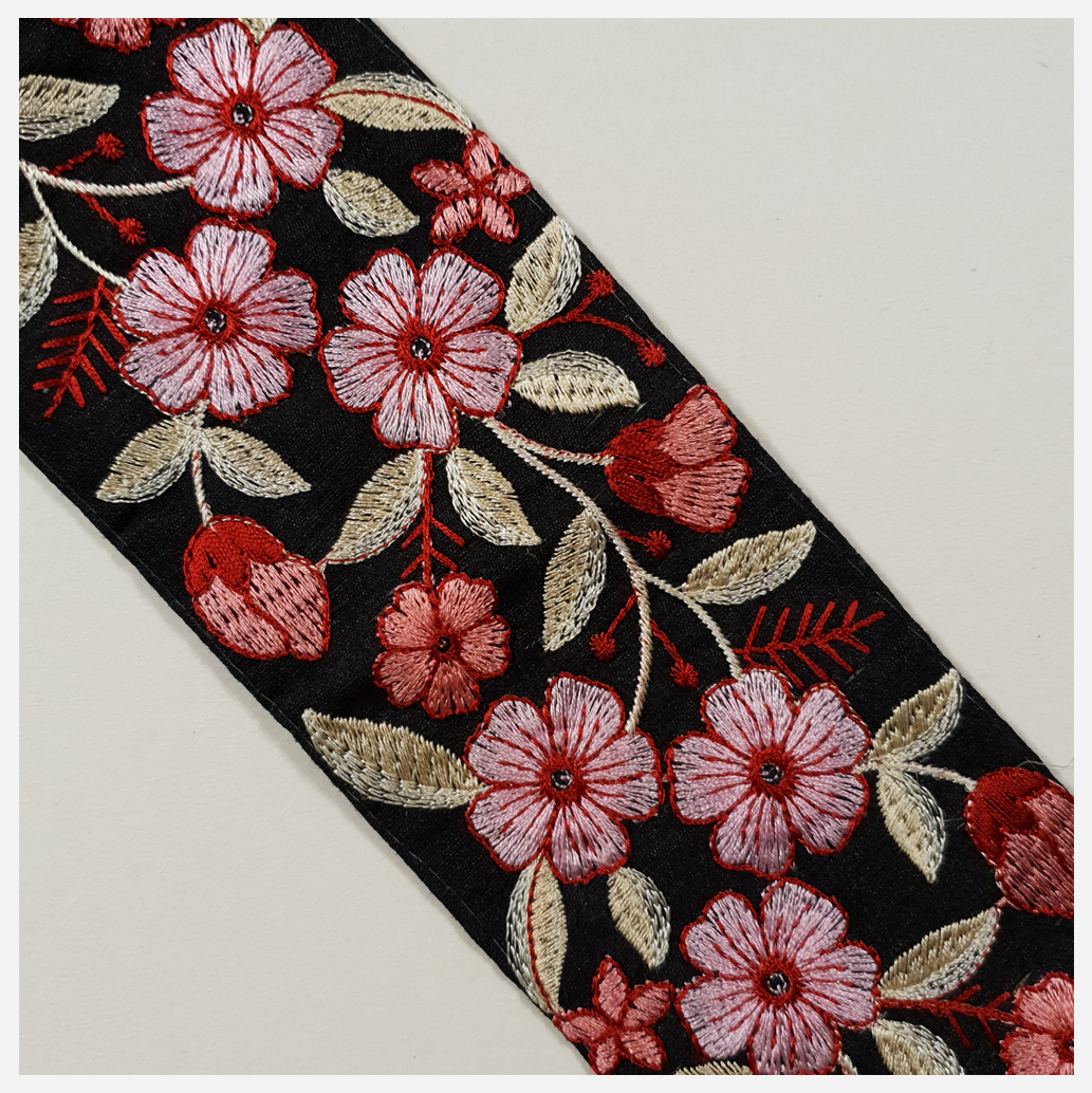 Embroidered Trim - 1 Meter - (ITR-1381)