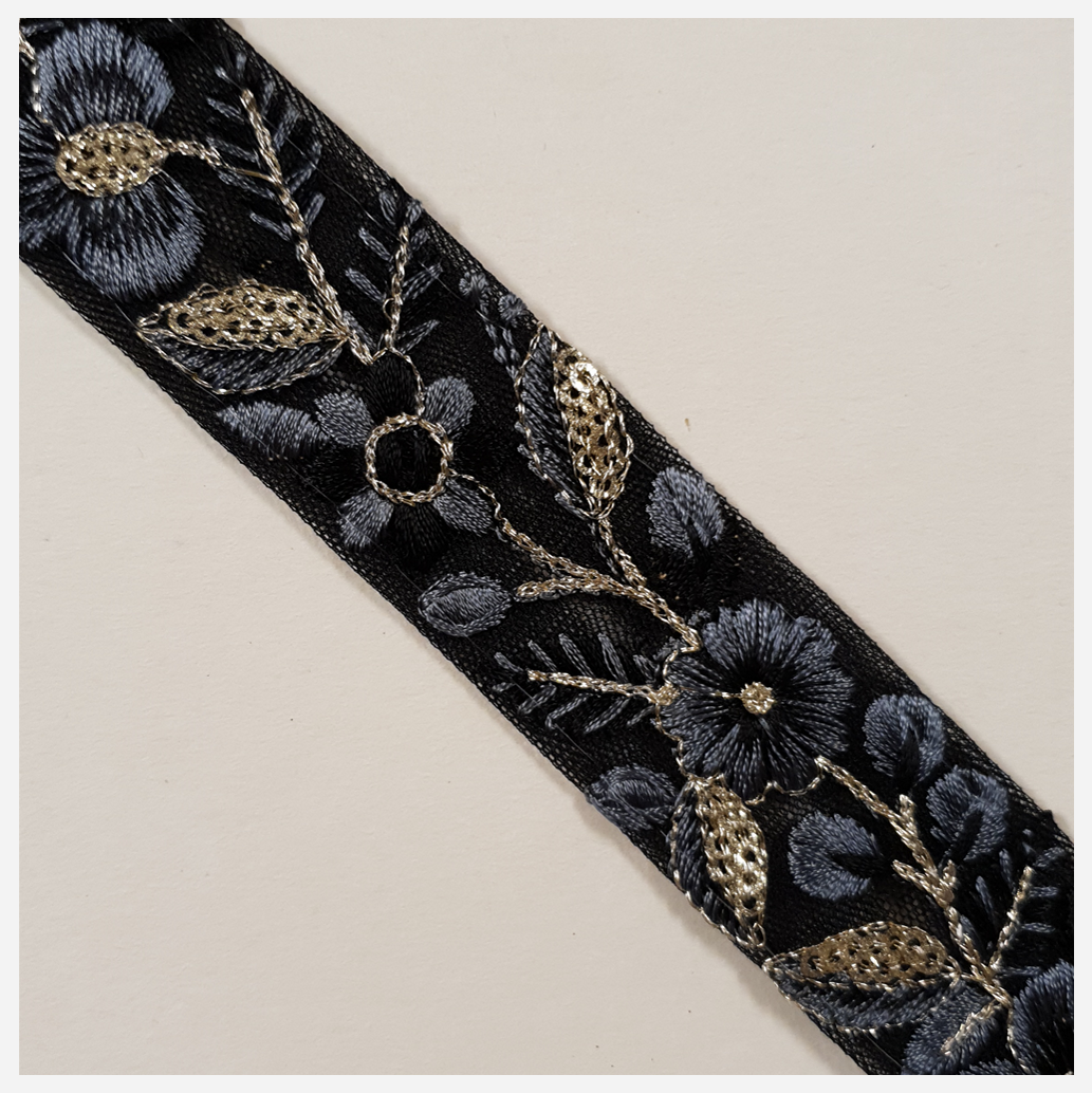 Embroidered Trim - 1 Meter - (ITR-1394)