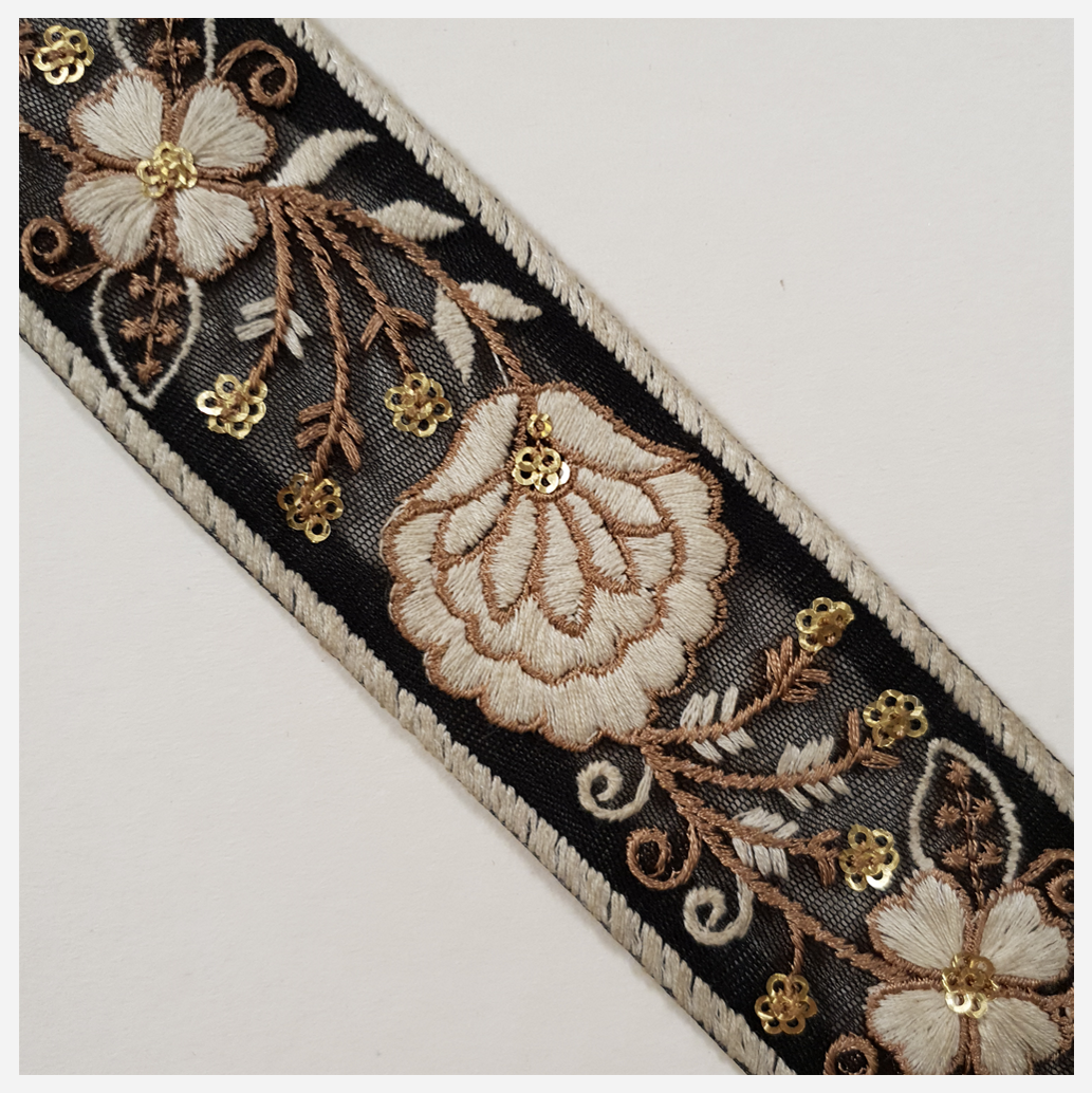 Embroidered Trim - 1 Meter - (ITR-1397)