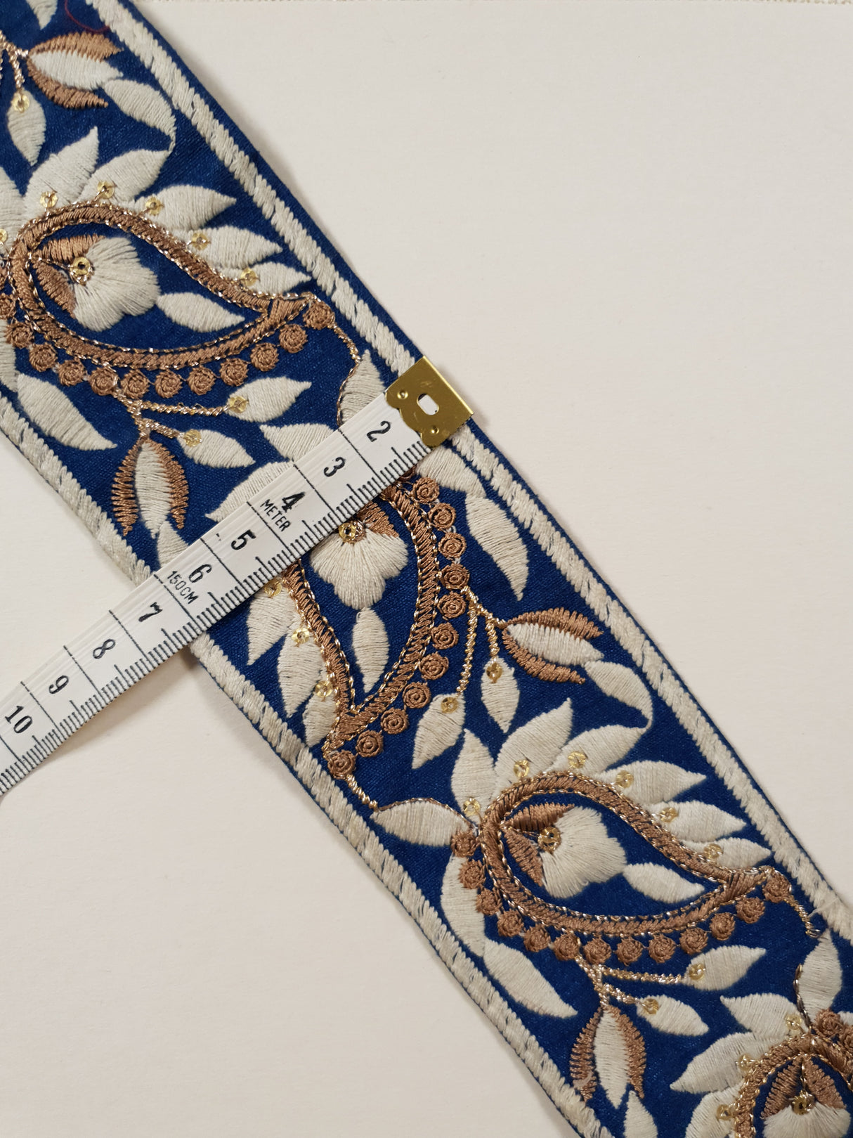 Embroidered Trim - 1 Meter - (ITR-1408)