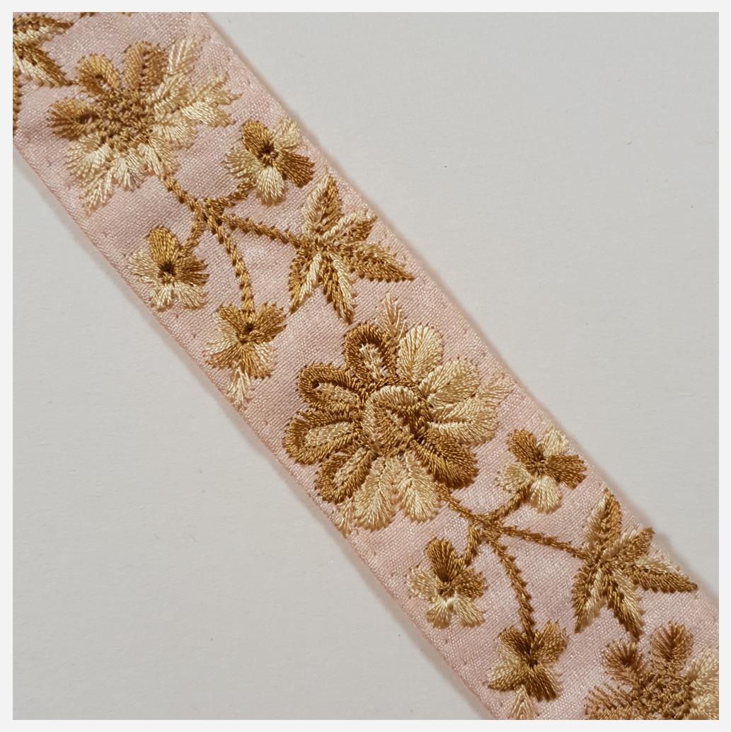 Embroidered Trim - 1 Meter - (ITR-1425)