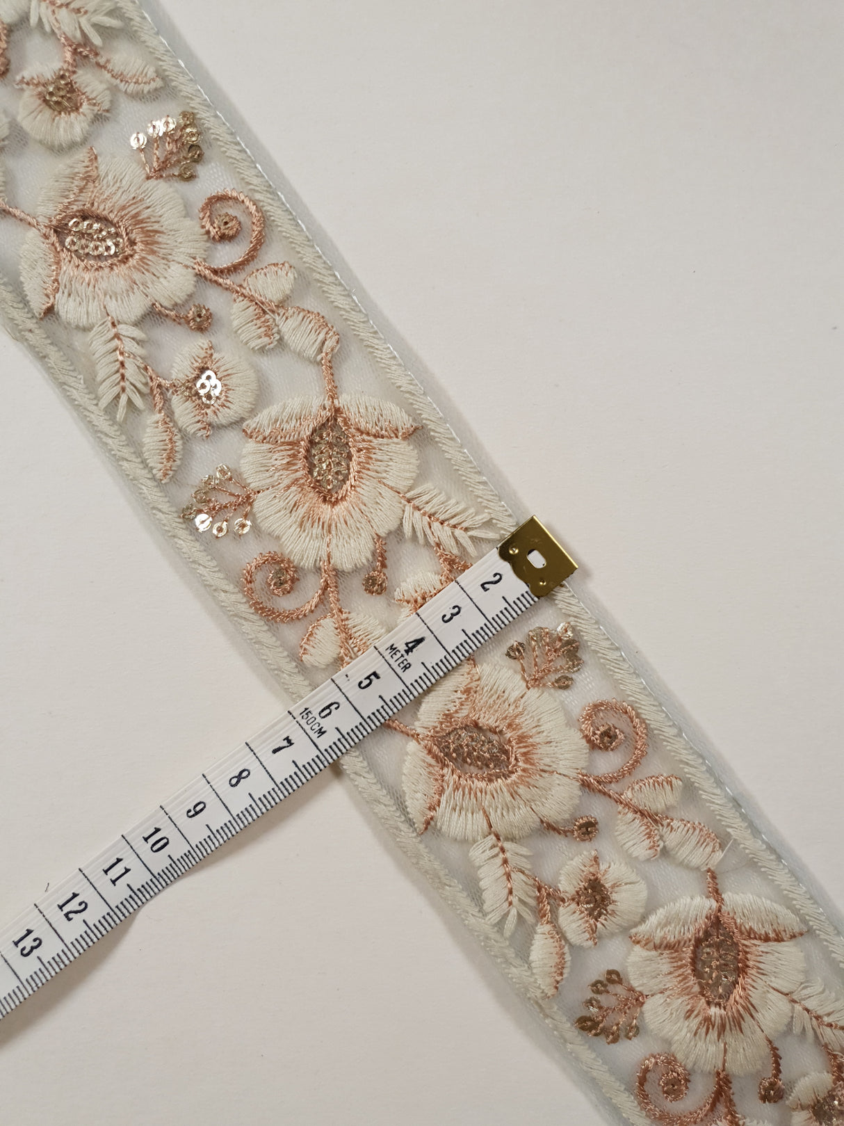 Embroidered Trim - 1 Meter - (ITR-1432)