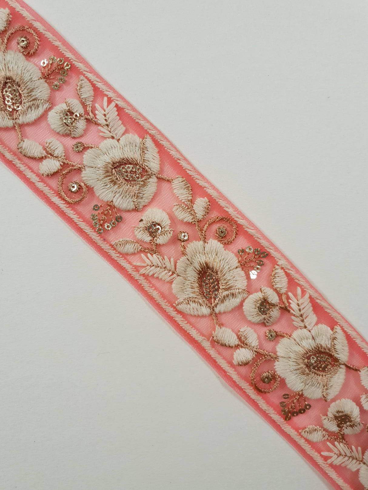 Embroidered Trim - 1 Meter - (ITR-1435)