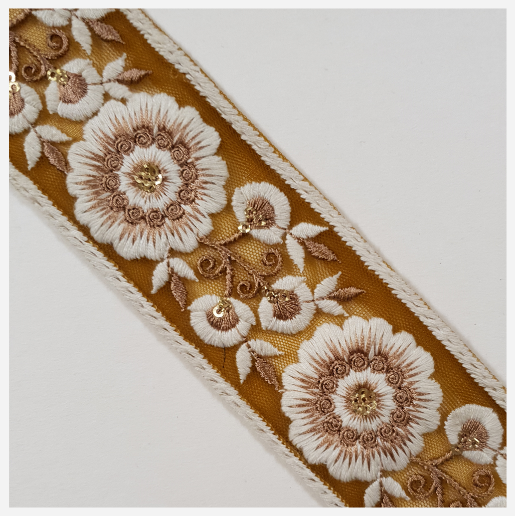 Embroidered Trim - 1 Meter - (ITR-1449)