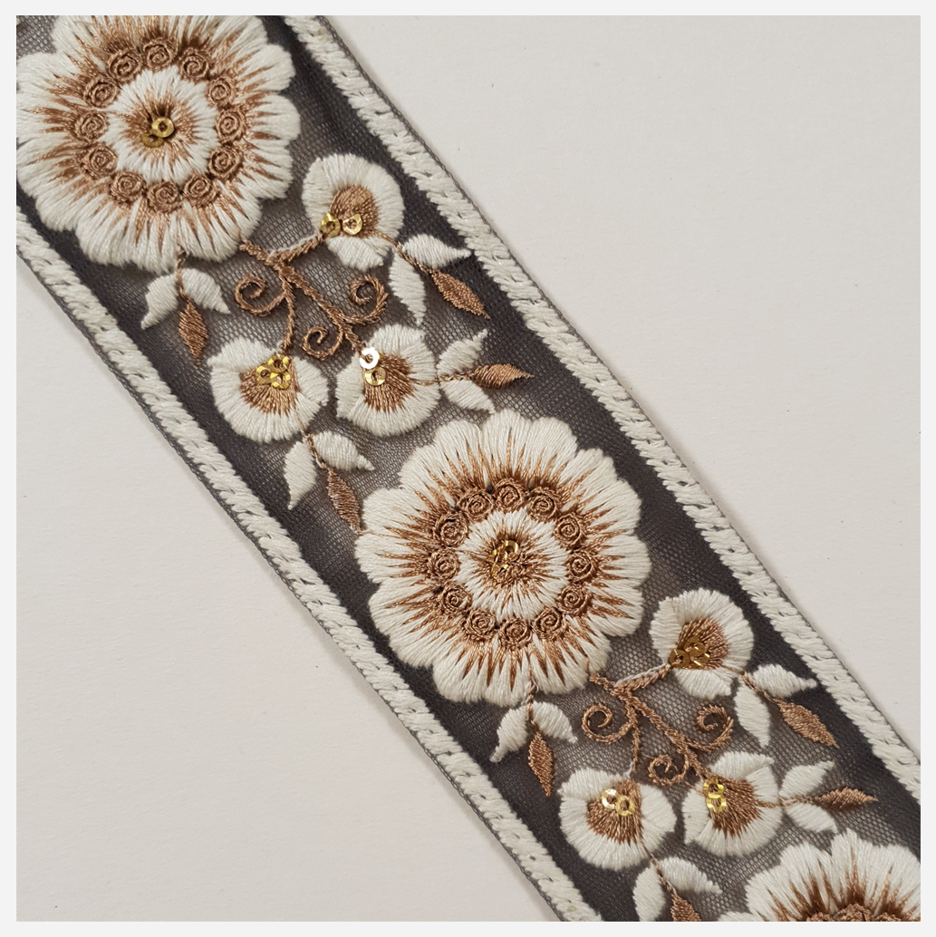 Embroidered Trim - 1 Meter - (ITR-1450)