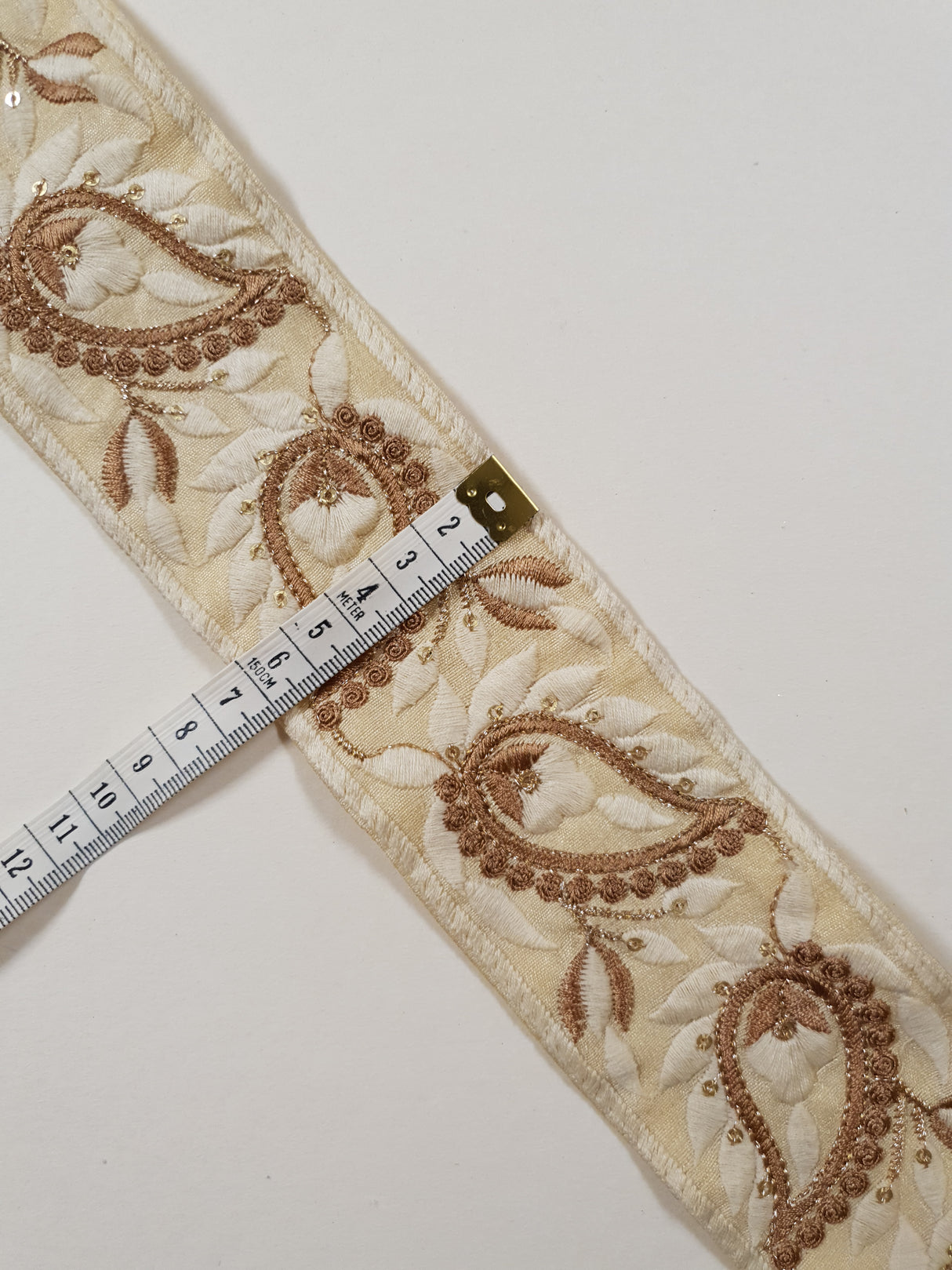 Embroidered Trim - 1 Meter - (ITR-1454)