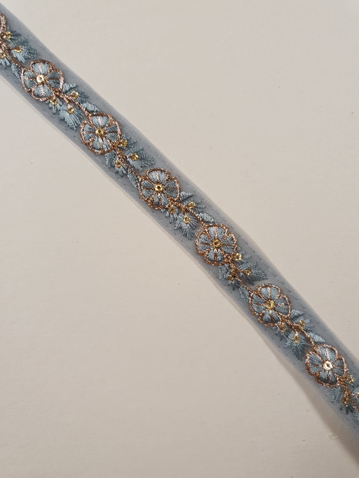 Embroidered Trim - 1 Meter - (ITR-1455)