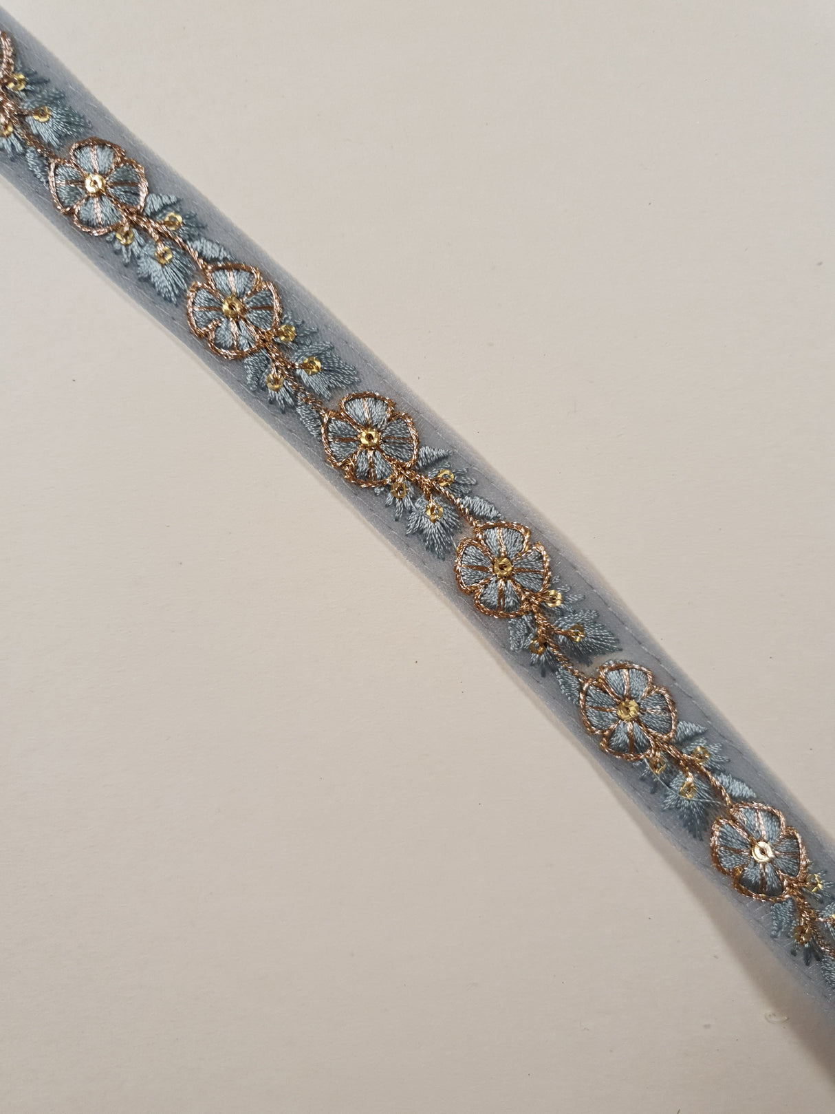 Embroidered Trim - ROLL - (ITR-1455)