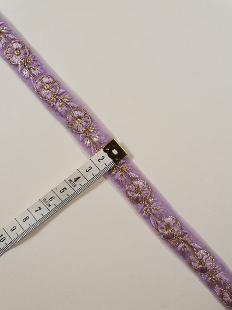 Embroidered Trim - 1 Meter - (ITR-1459)
