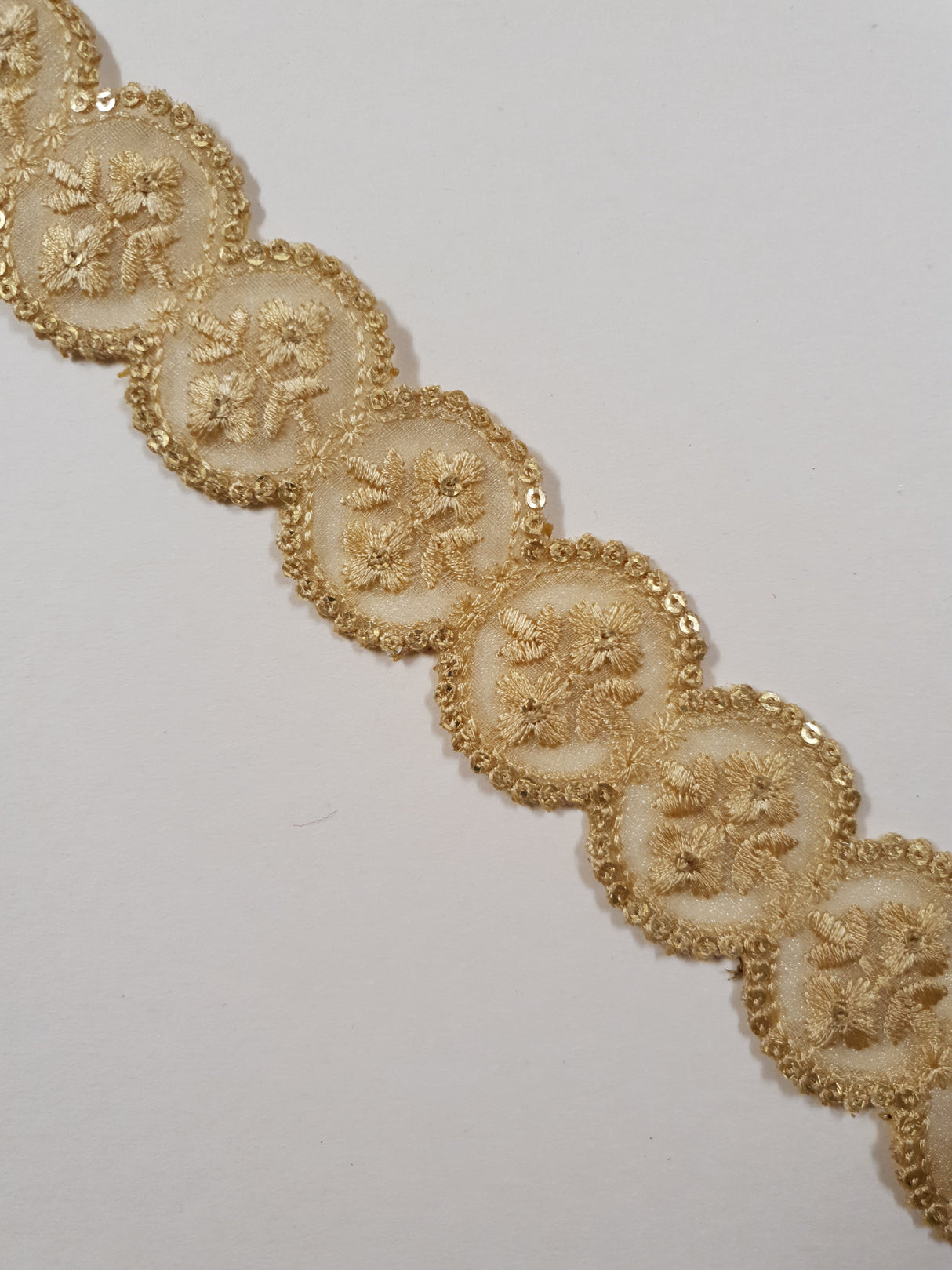 Embroidered Trim - 1 Meter - (ITR-1469)