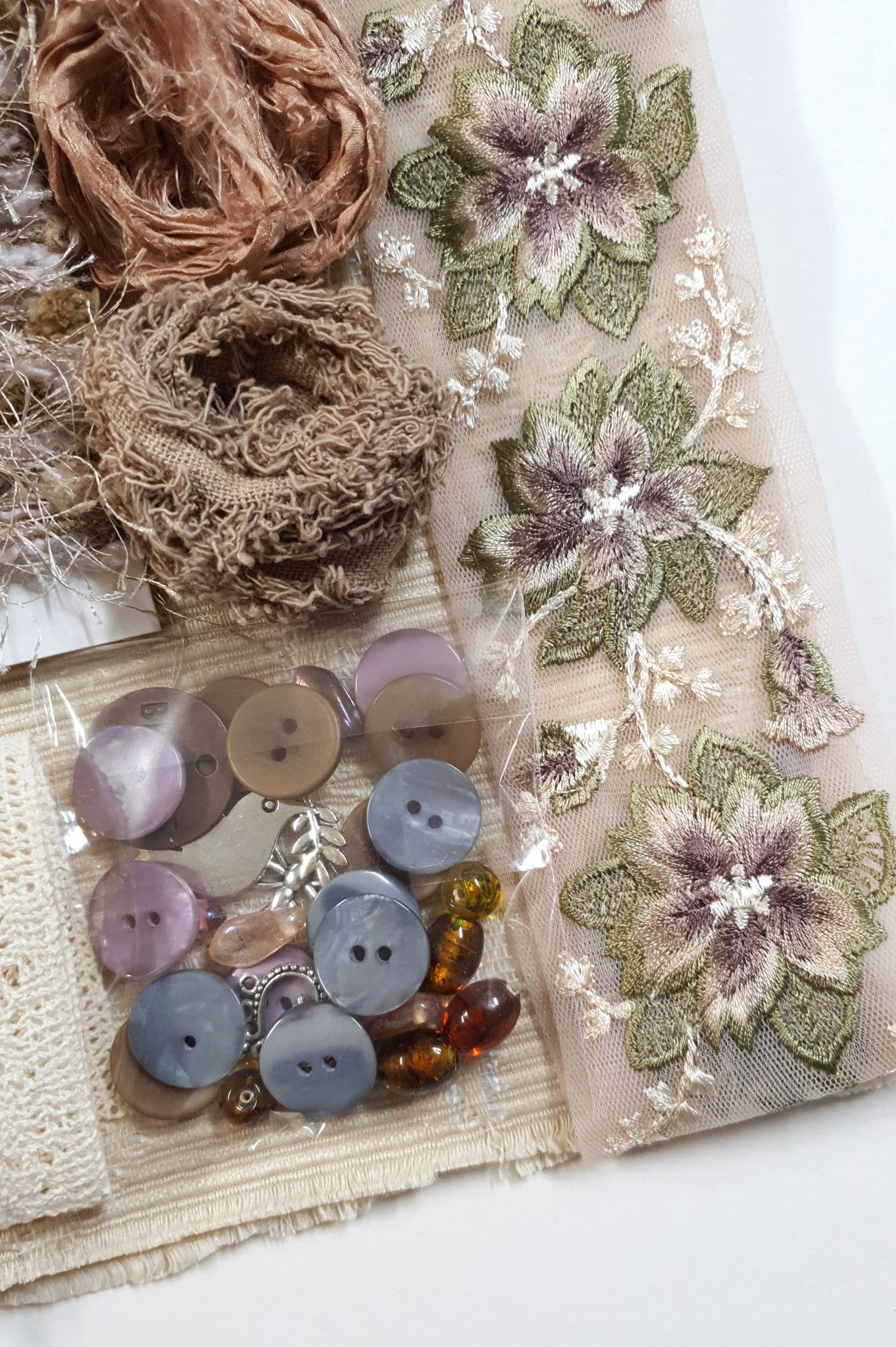 Textiles Inspiration Pack - 2001