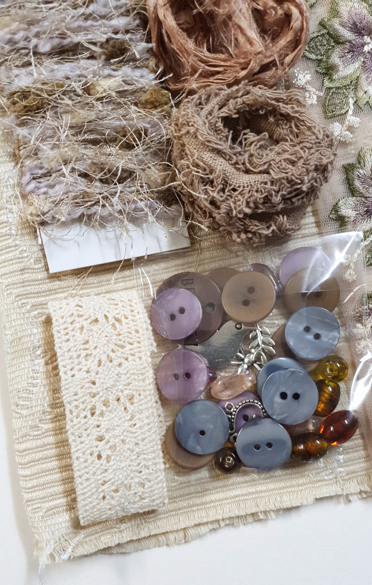 Textiles Inspiration Pack - 2001