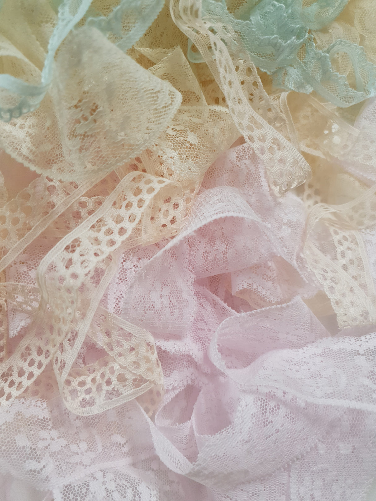 Assorted Lace Grab Bag - 30 Meters - (LP-7850)