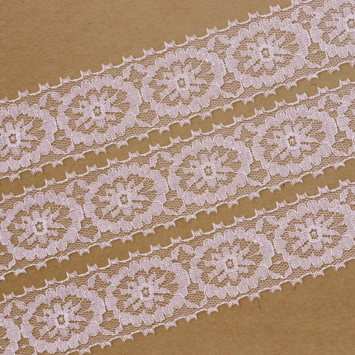 Lace Trim Pack - 7602 - Light Pink - 5 Meter Pack