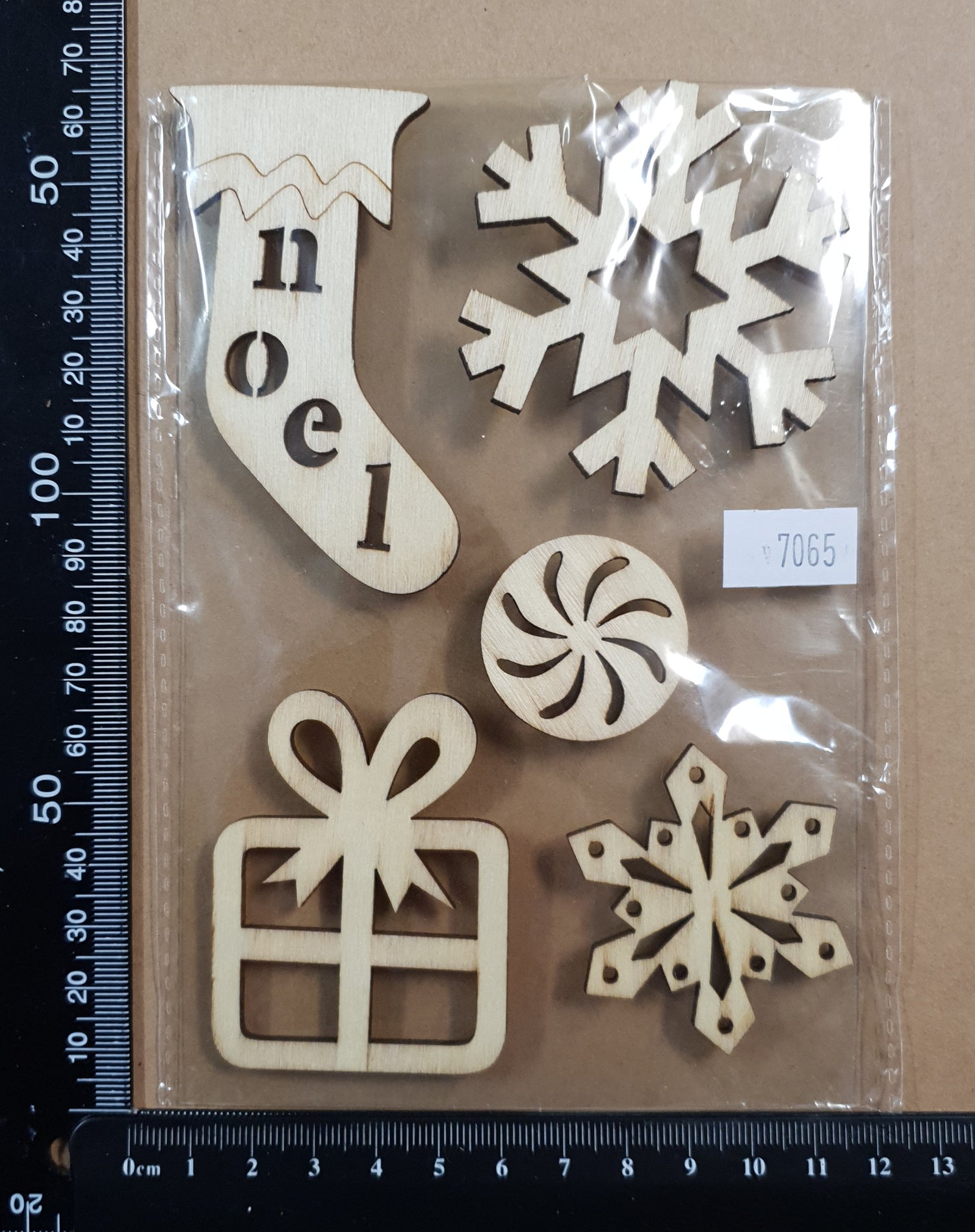 Wooden Embellishments - 7065