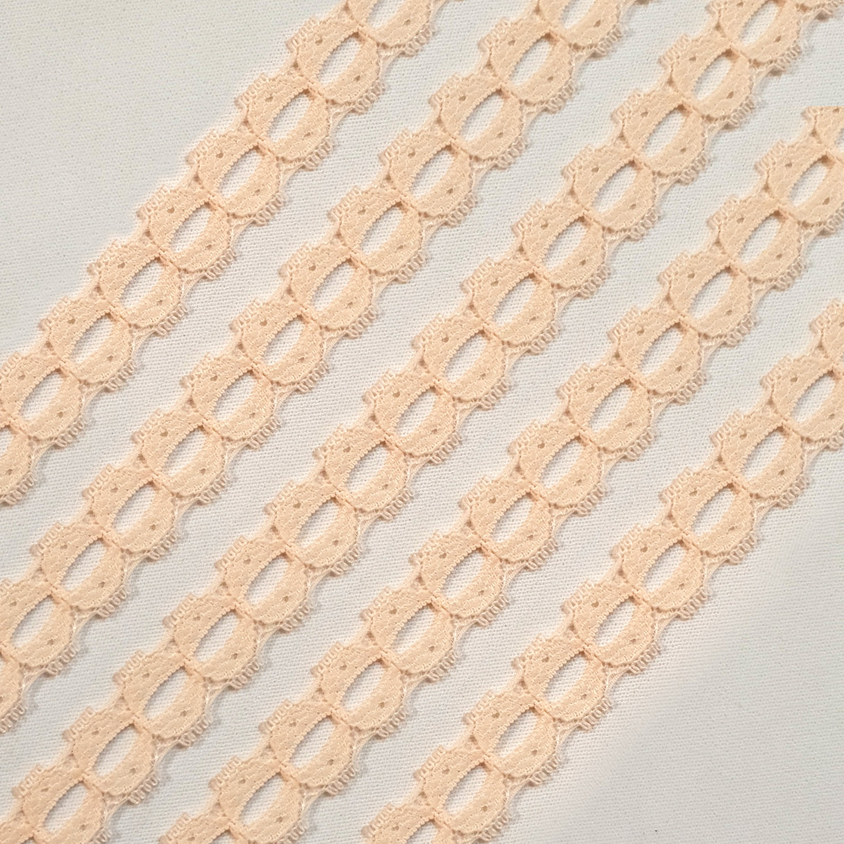 Lace Trim Pack - 7070 - Light Apricot - 5 Meter Pack