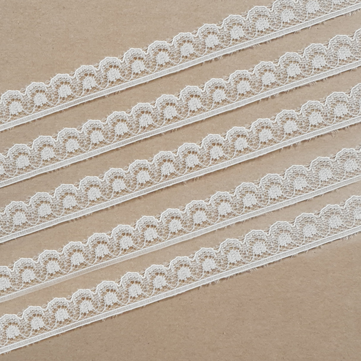 Lace Trim Pack - 7078 - Cream - 5 Meter Pack