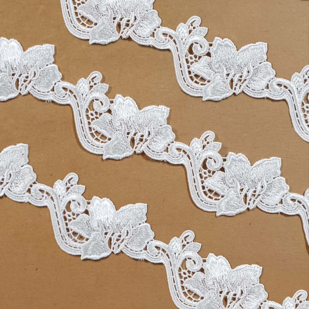 Lace Trim Pack - 7607 - White - 1 Meter