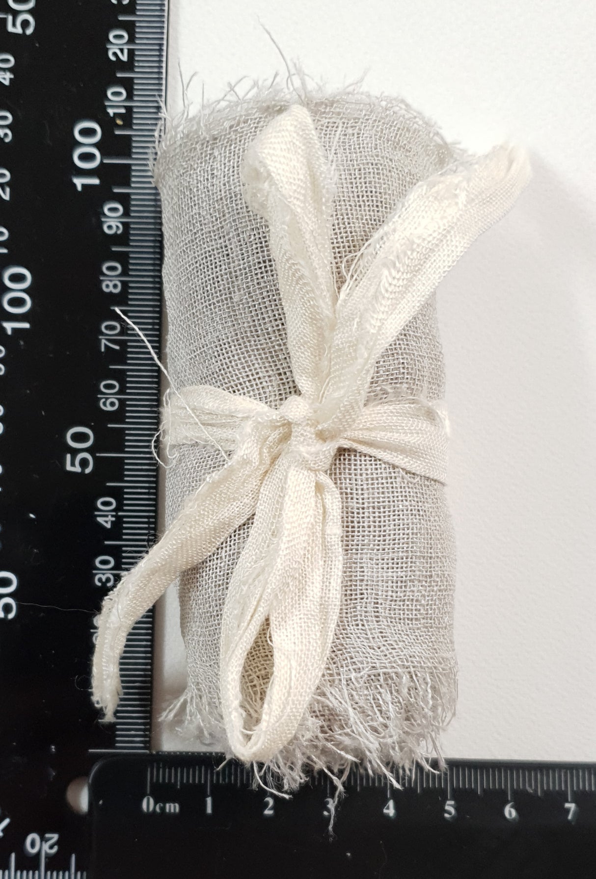 Open Weave Fabric Roll - 8002