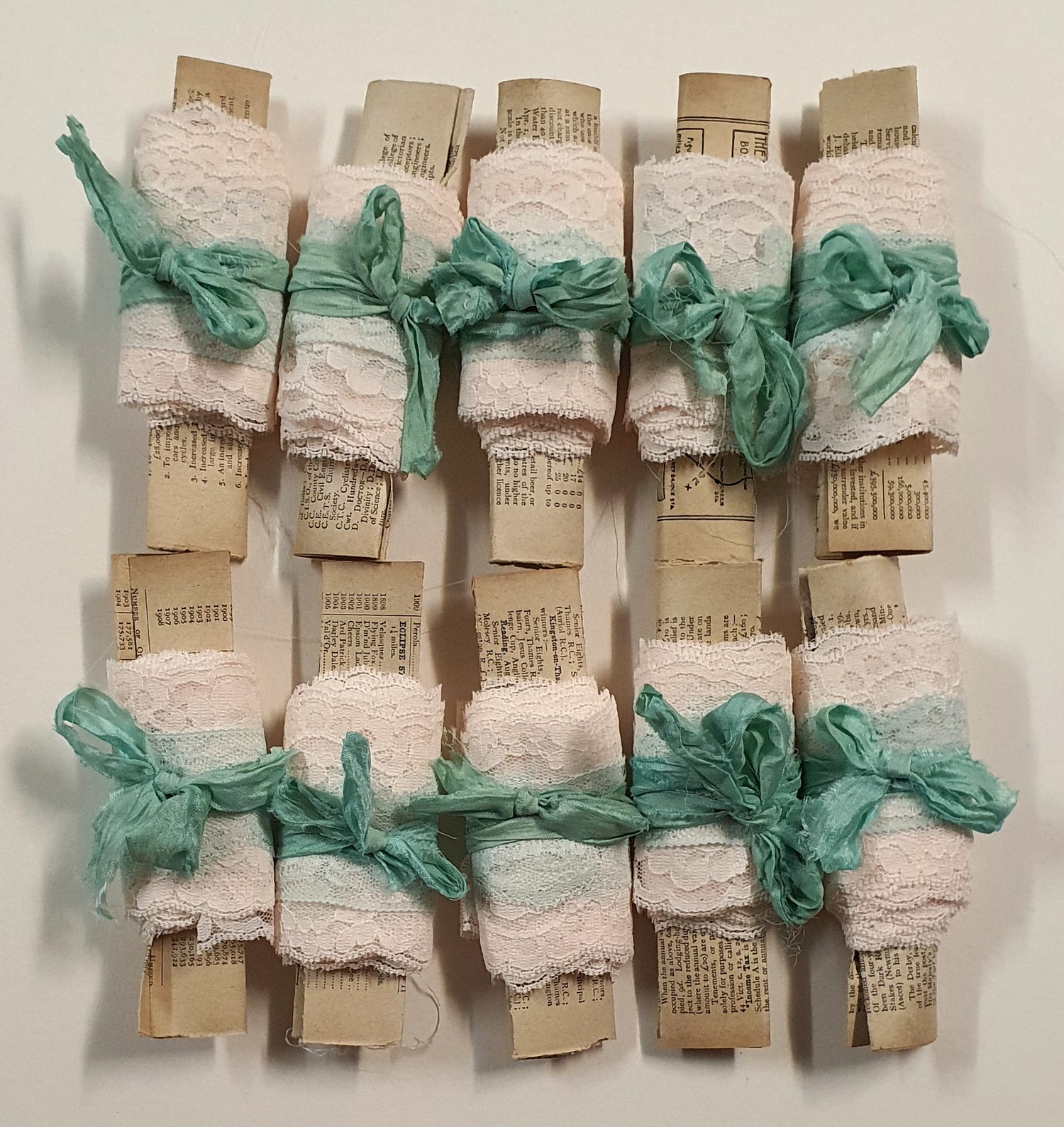 Motherloads Lace Sampler - 8018