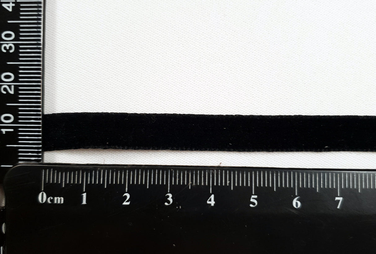 Black Velvet Ribbon - 8020
