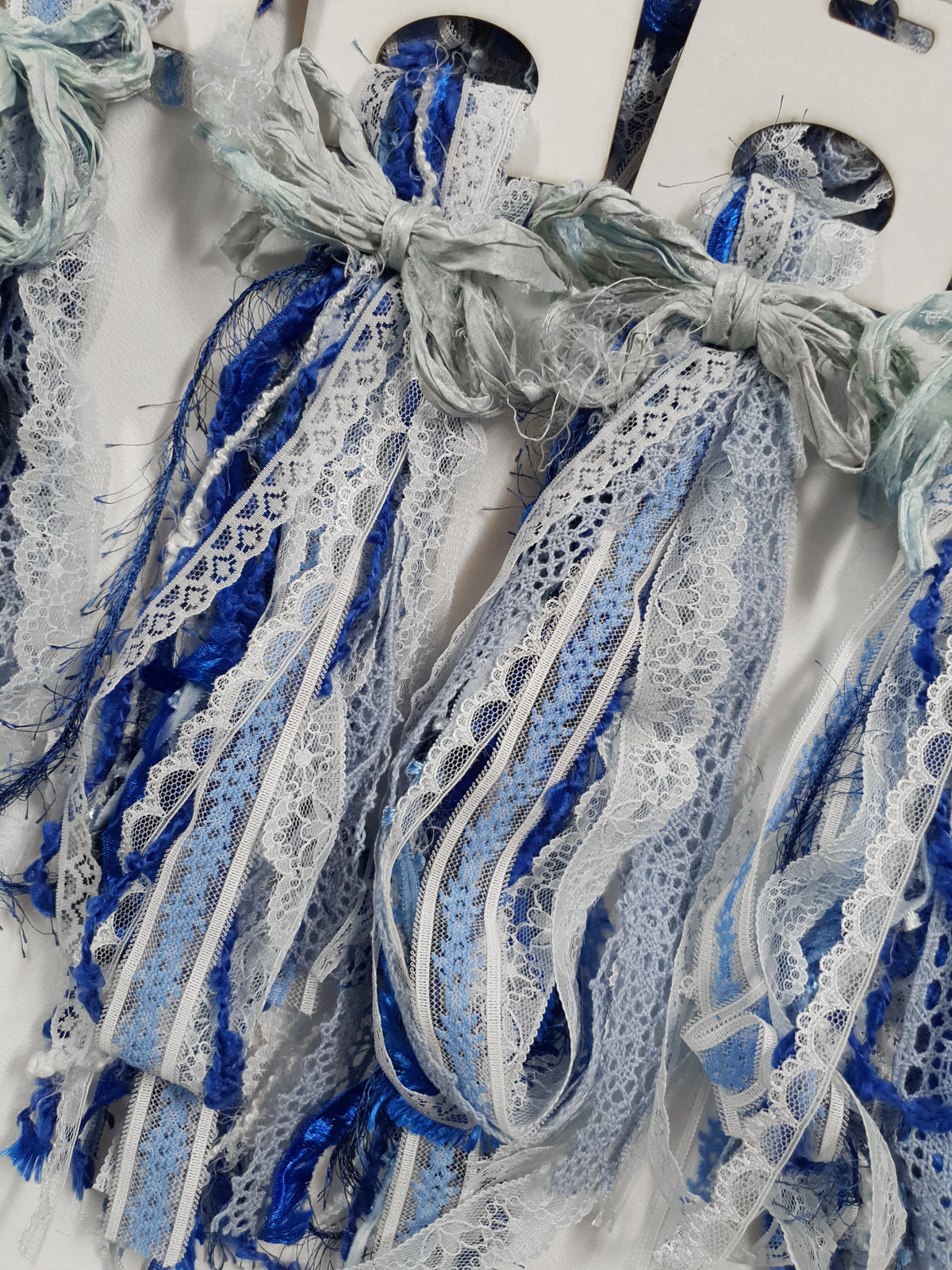 Motherloads Ribbon & Fibres Bundle - CZ - Selected at Random