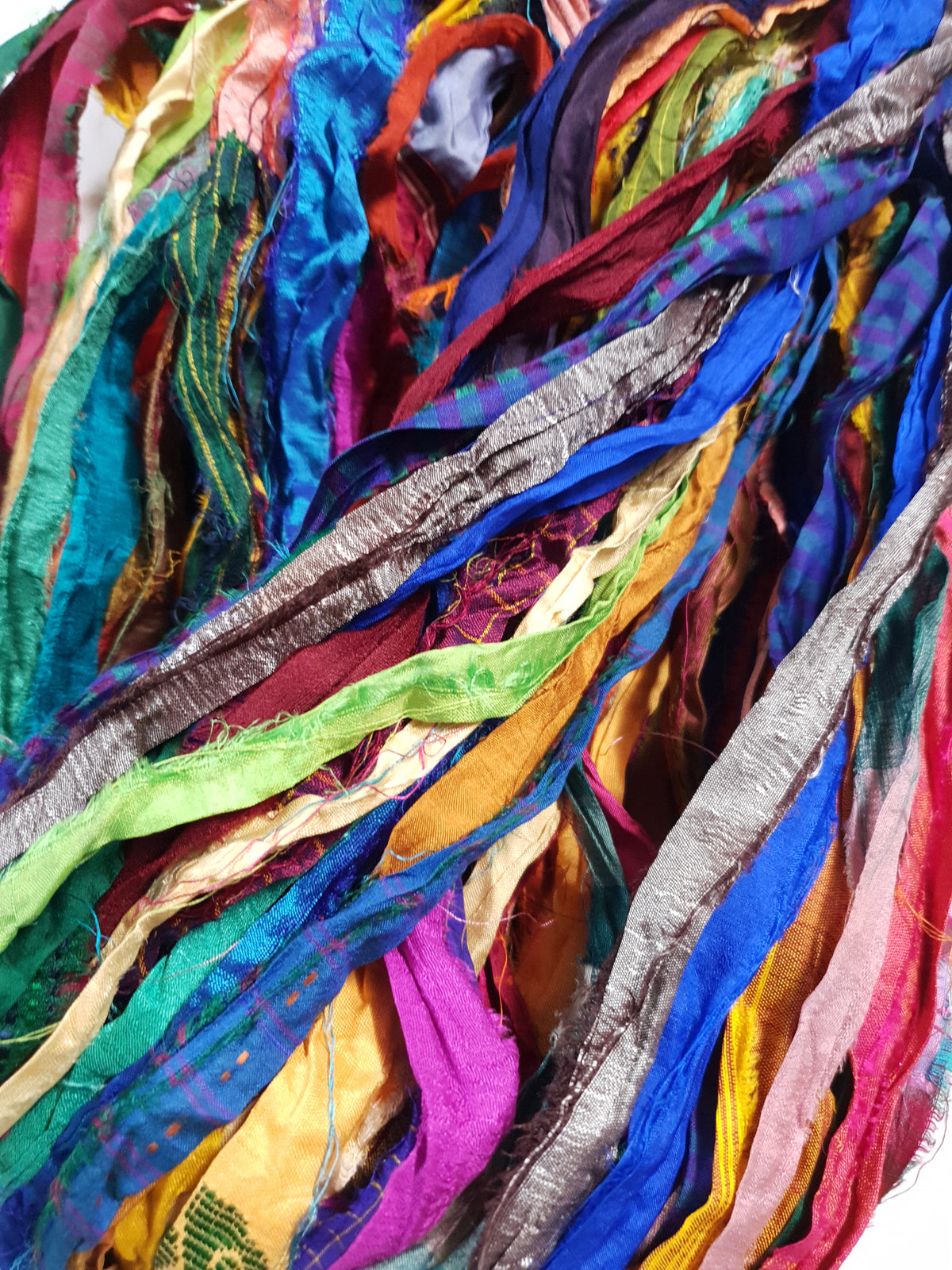 Reclaimed Sari Ribbon Hank - Unique - GW