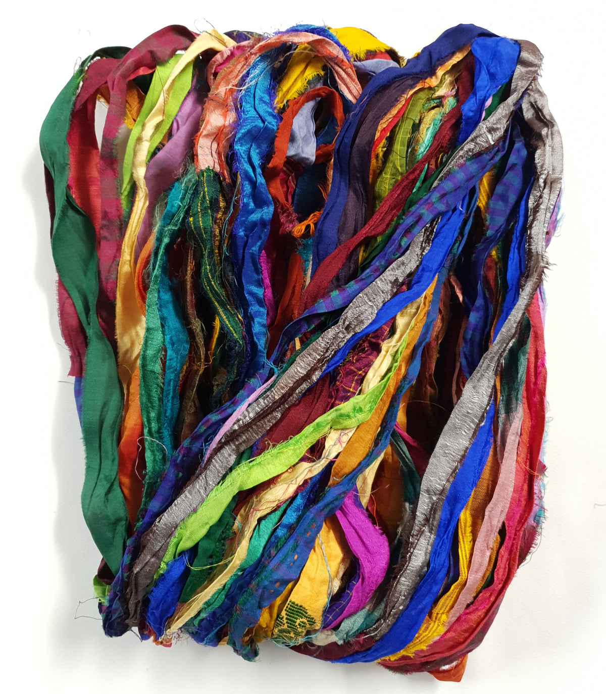 Reclaimed Sari Ribbon Hank - Unique - GW