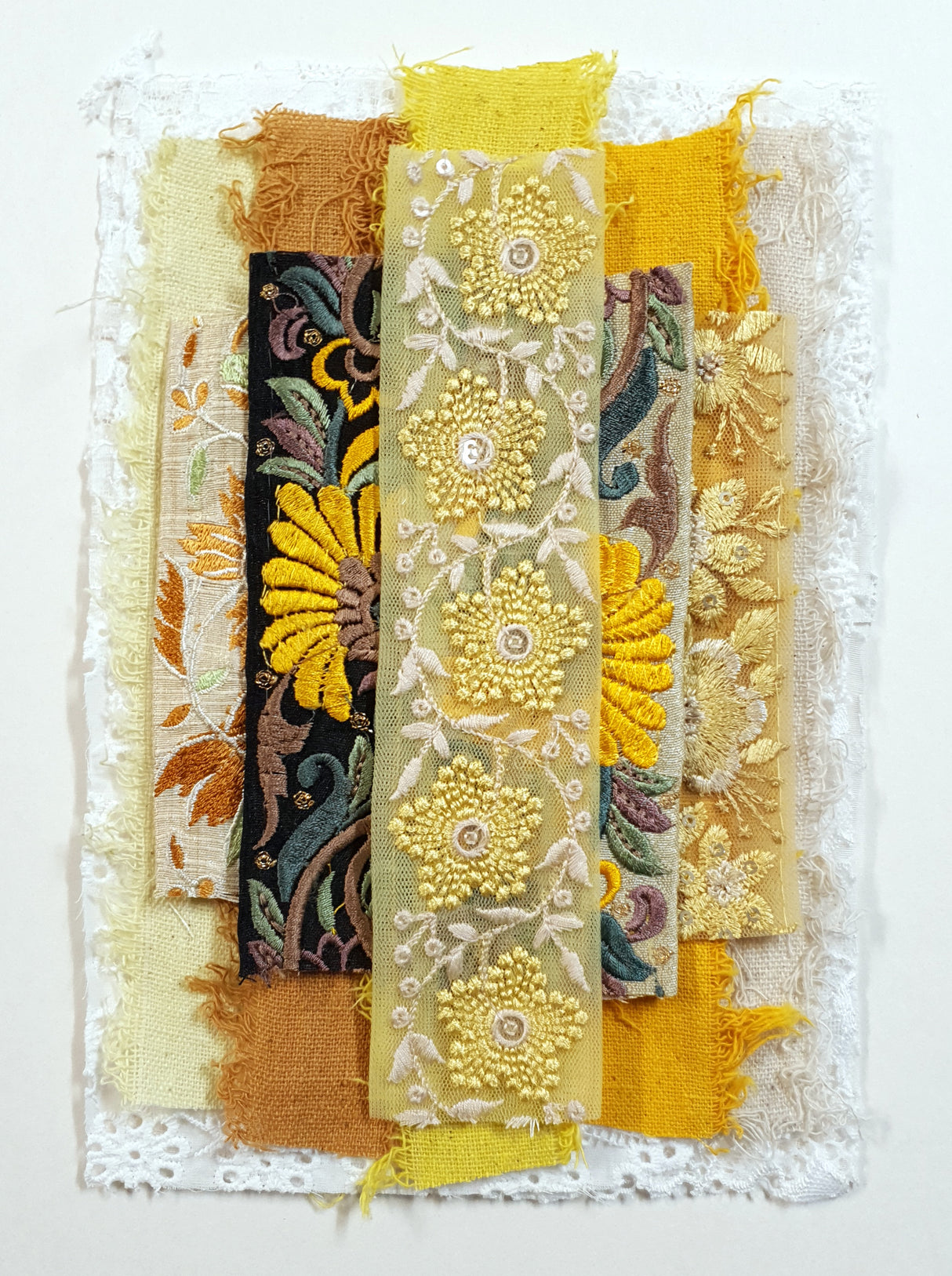 Lace & Trim Snippets Pack - Yellows