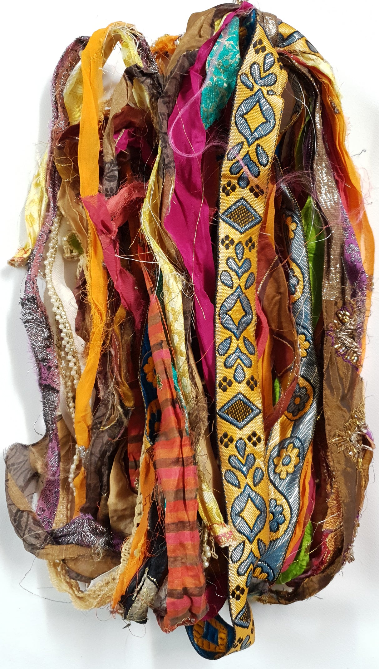 Reclaimed Sari Ribbon Hank - Unique - MH