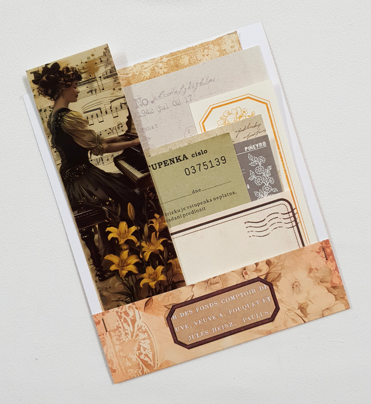 Mini Assorted Ephemera Pack - NL
