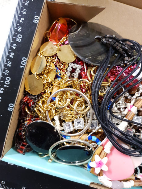 Junk Jewellery Bundle - NP - AUSTRALIA ONLY