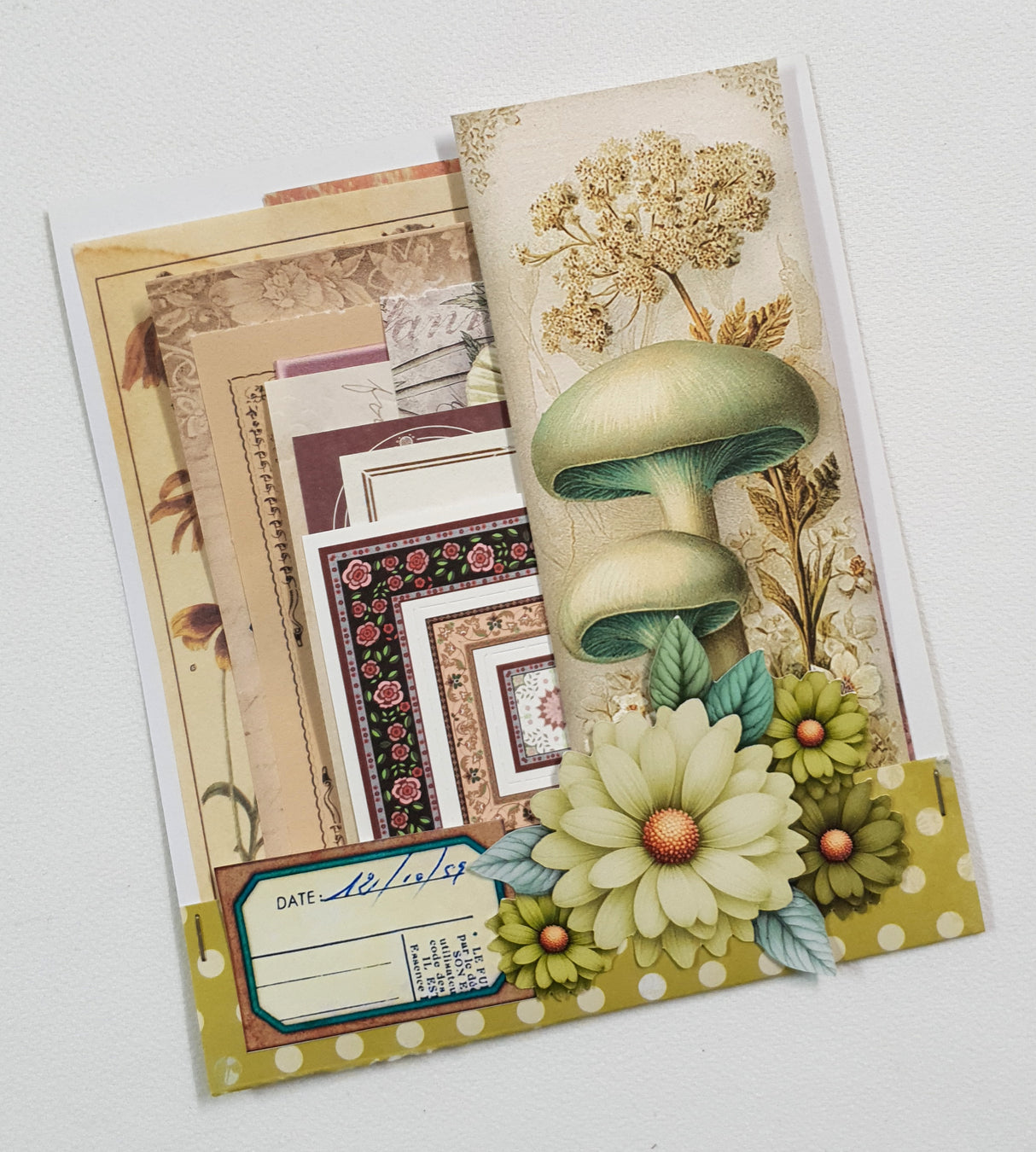 Mini Assorted Ephemera Pack - OO