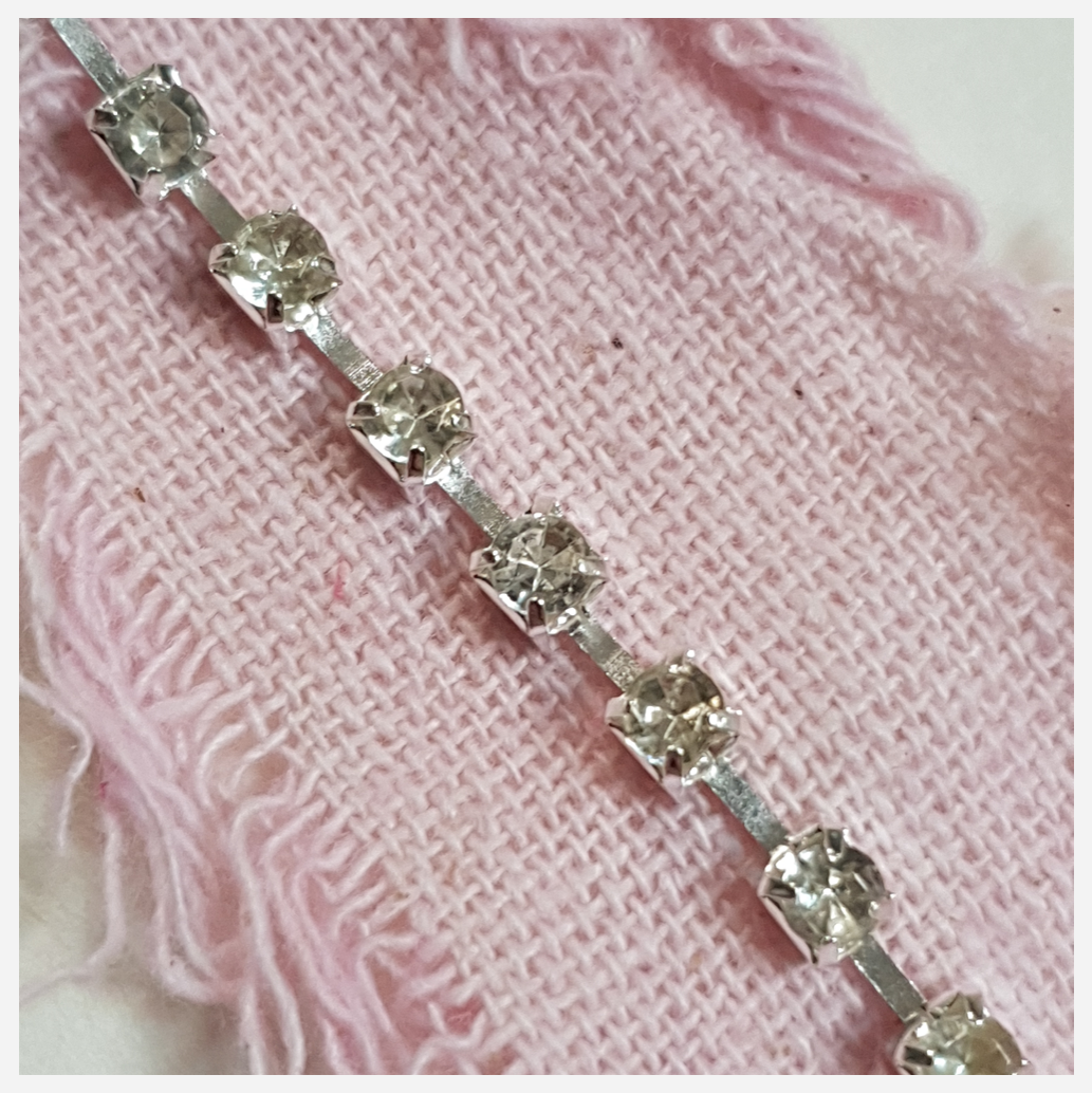 Rhinestone Chain - 1 Meter