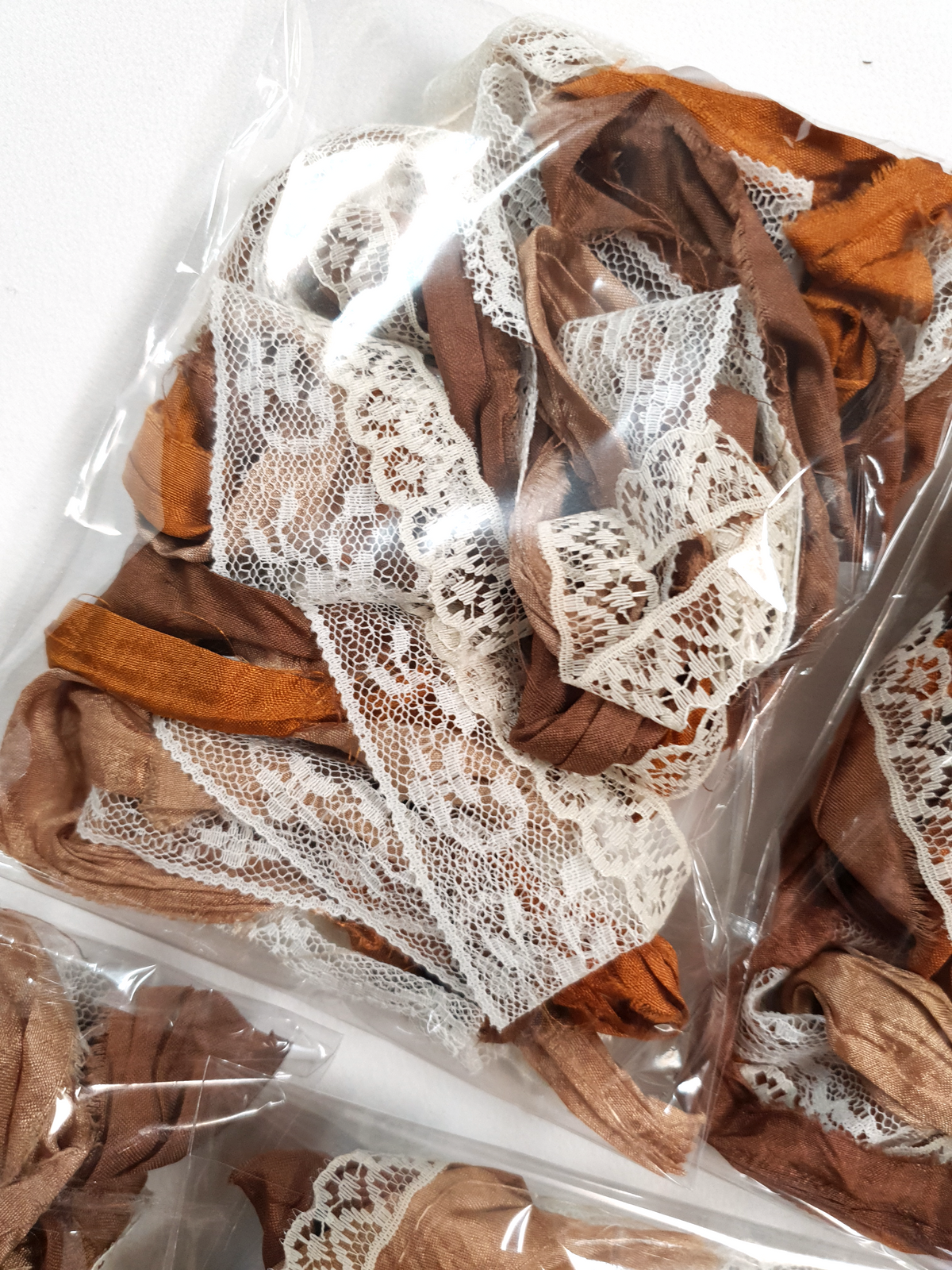 Autumn Spice – Sari Silk & Vintage Lace Pack - MI